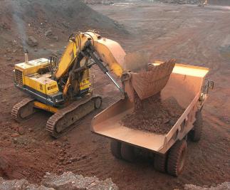 Iron ore excavation at MIOM-4